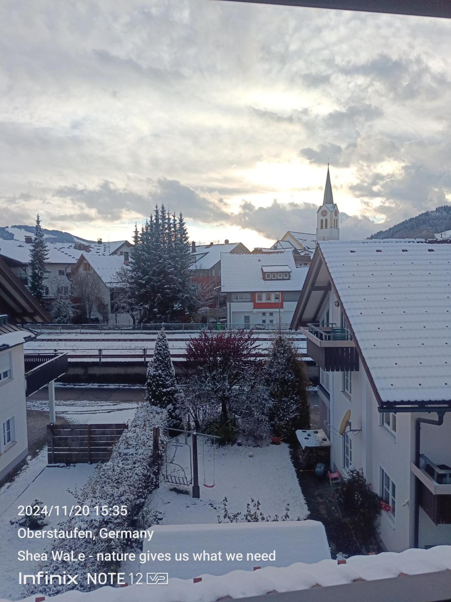 Allgaeu Vibes - Fusslaeufige Erreichbarkeit Vom Bahnhof, Mit Aussicht, Wettergeschuetzter Balkon Oberstaufen Exterior foto
